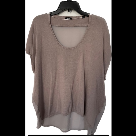 Mexx top with sheer back - Picture 1 of 4